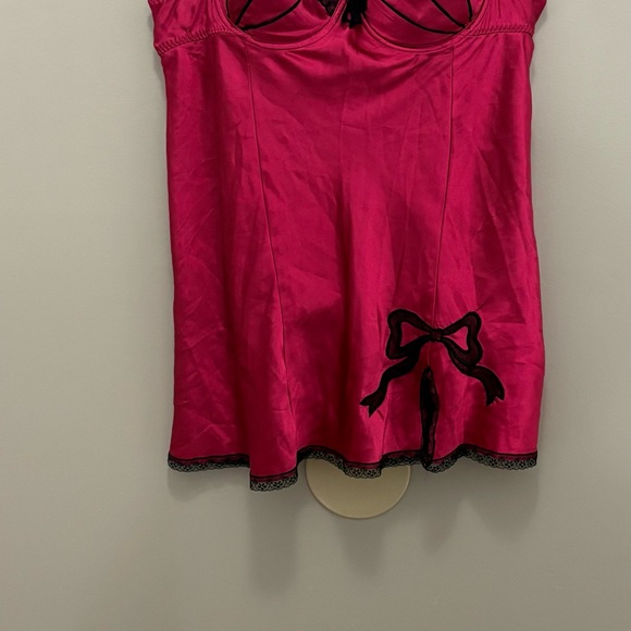 Elegant Pink Lace Trim Chemise - Picture 3 of 10